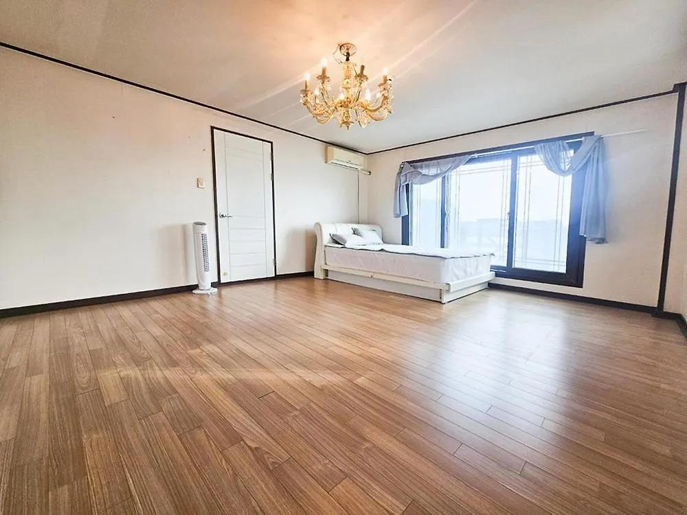 Seonjaedo Shalom Private Pension Dangjin Holiday home